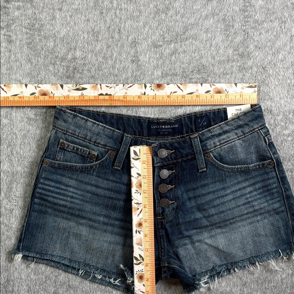 Lucky Brand Women’s Sz0/25 Dark‎ Blue Denim Cutoff Shorts Get Ready For Spring